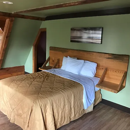 Mountain Trail Lodge And Vacation Rentals-2